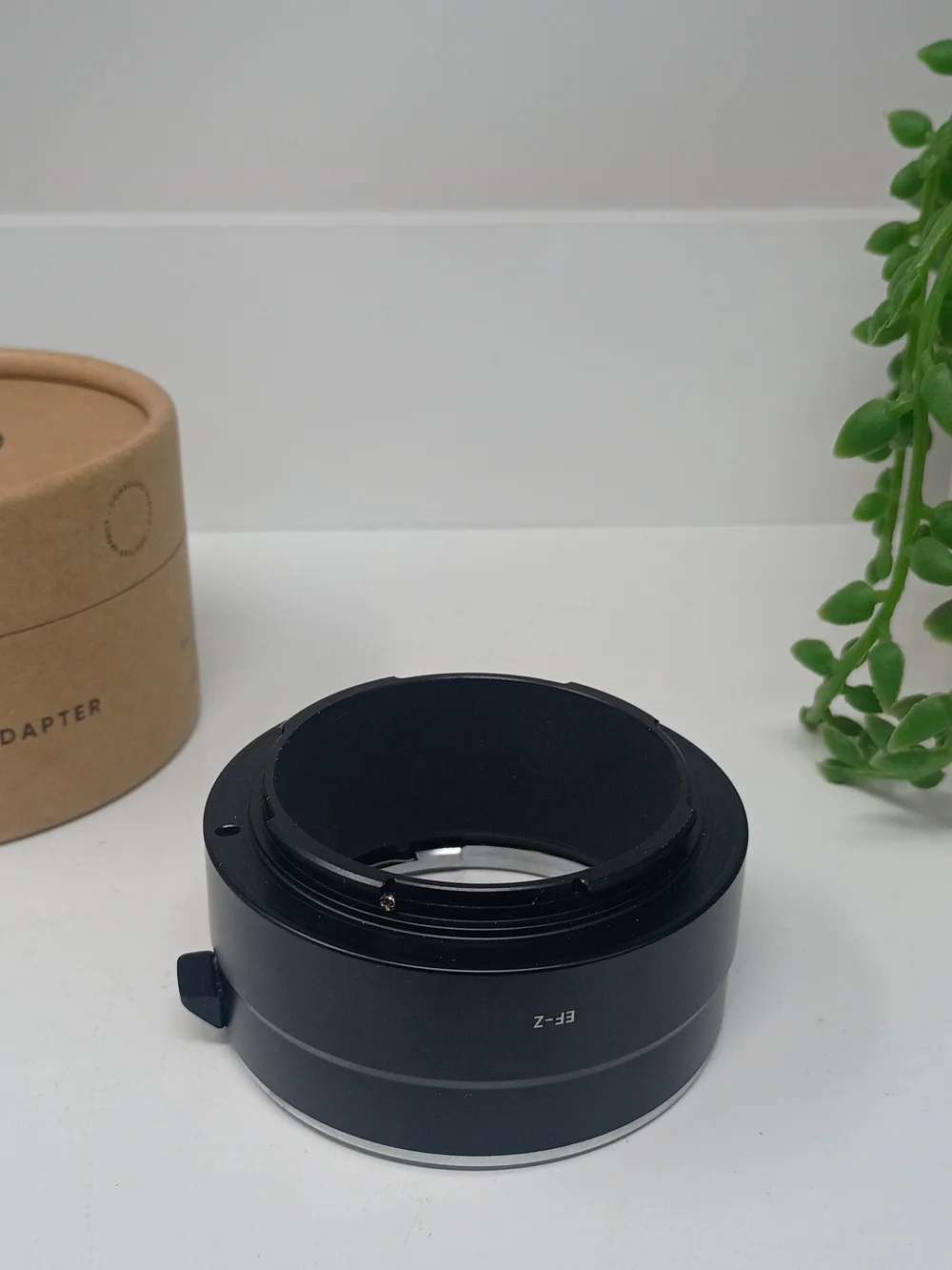 URTH Lens Mount Adapter